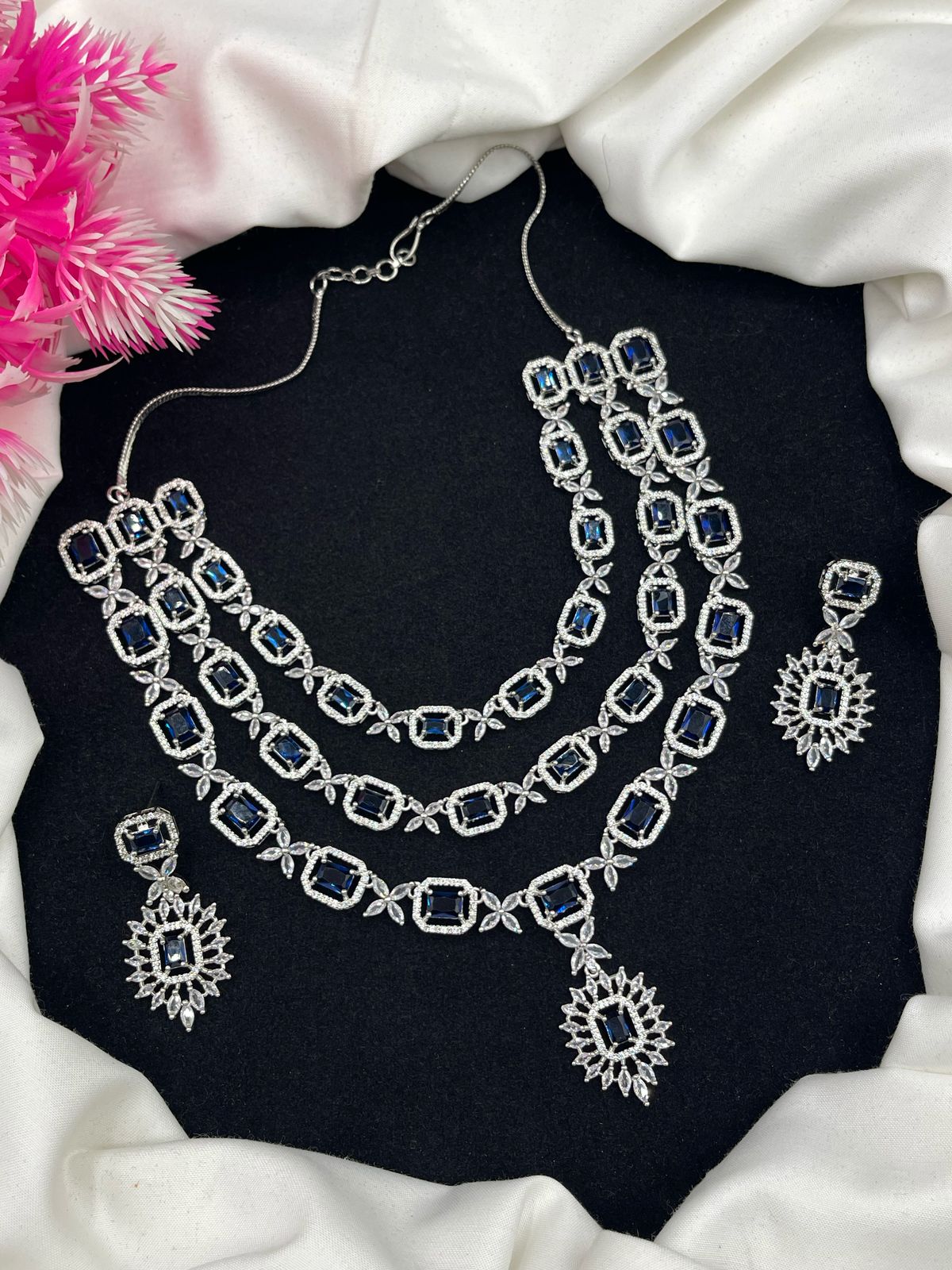 Royal Aura Zircon Necklace Set