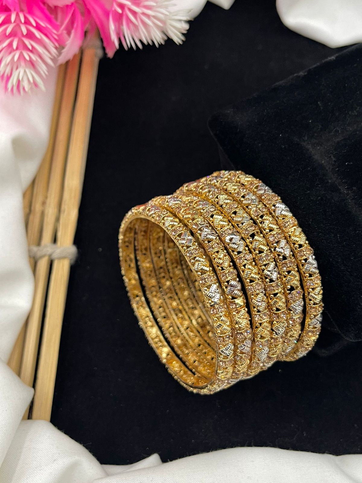 Casting Bangles – Set of 6 |