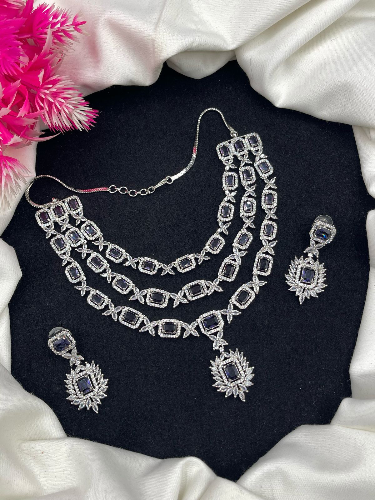 Royal Aura Zircon Necklace Set
