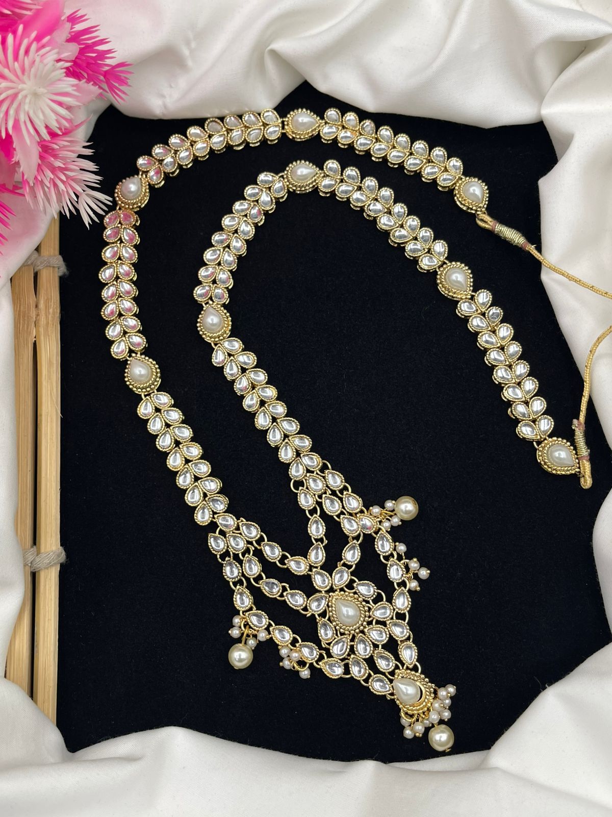 Exquisite Fancy Kundan Mala with Intricate Handcrafted Detailing and Timeless Royal Elegance