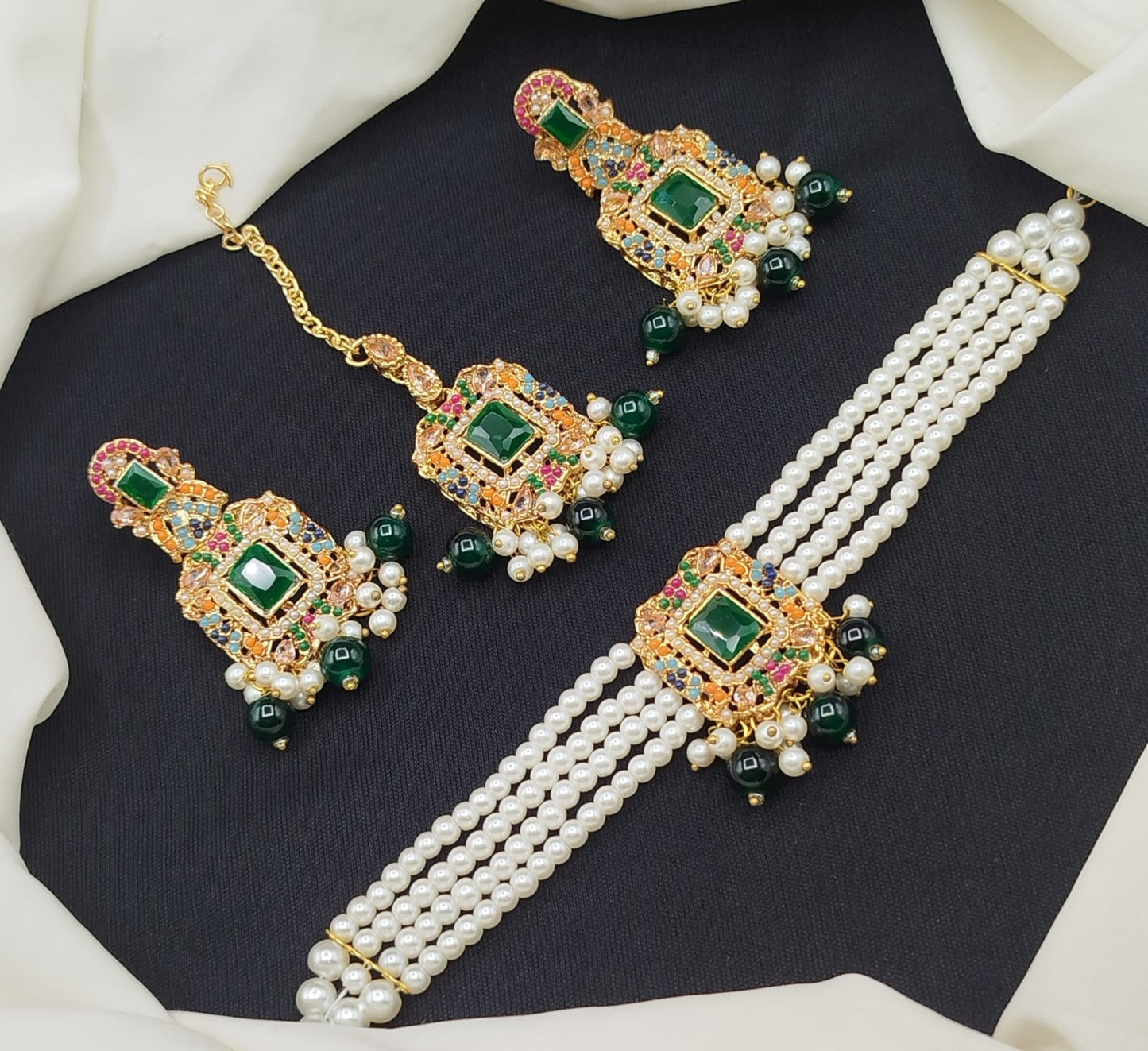 New Elegance Nauratan Set.
