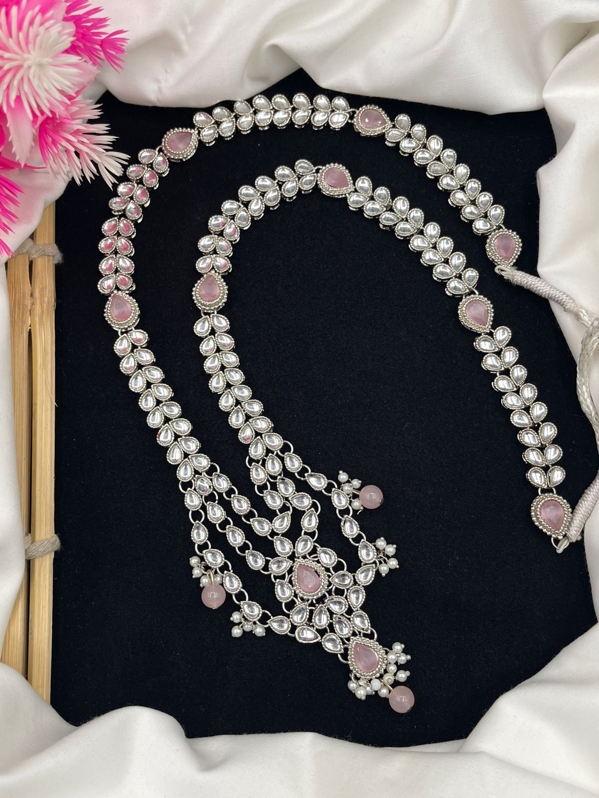 Exquisite Fancy Kundan Mala with Intricate Handcrafted Detailing and Timeless Royal Elegance
