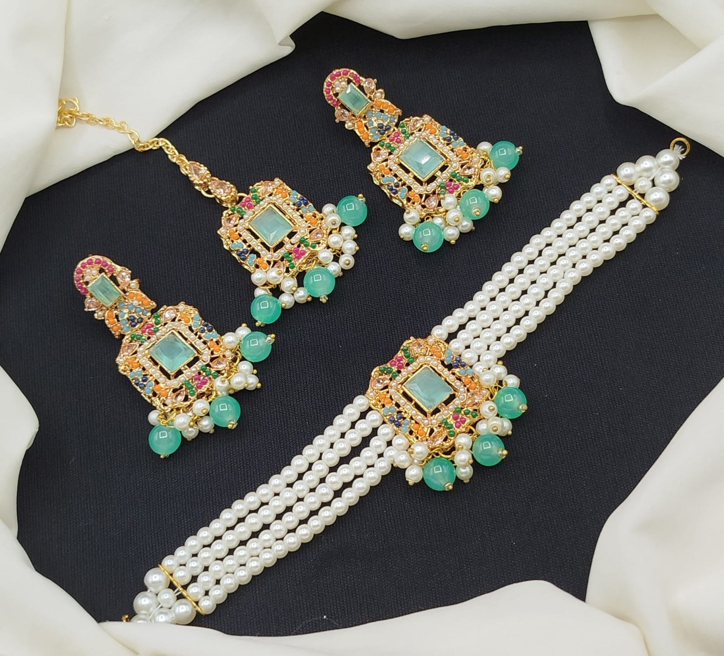 New Elegance Nauratan Set.