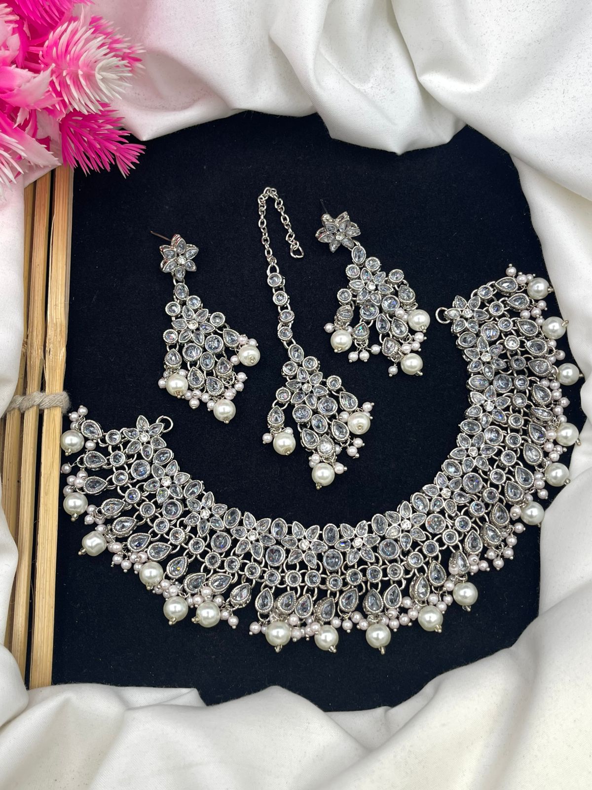 Zircon Work Reverse Ad Sets