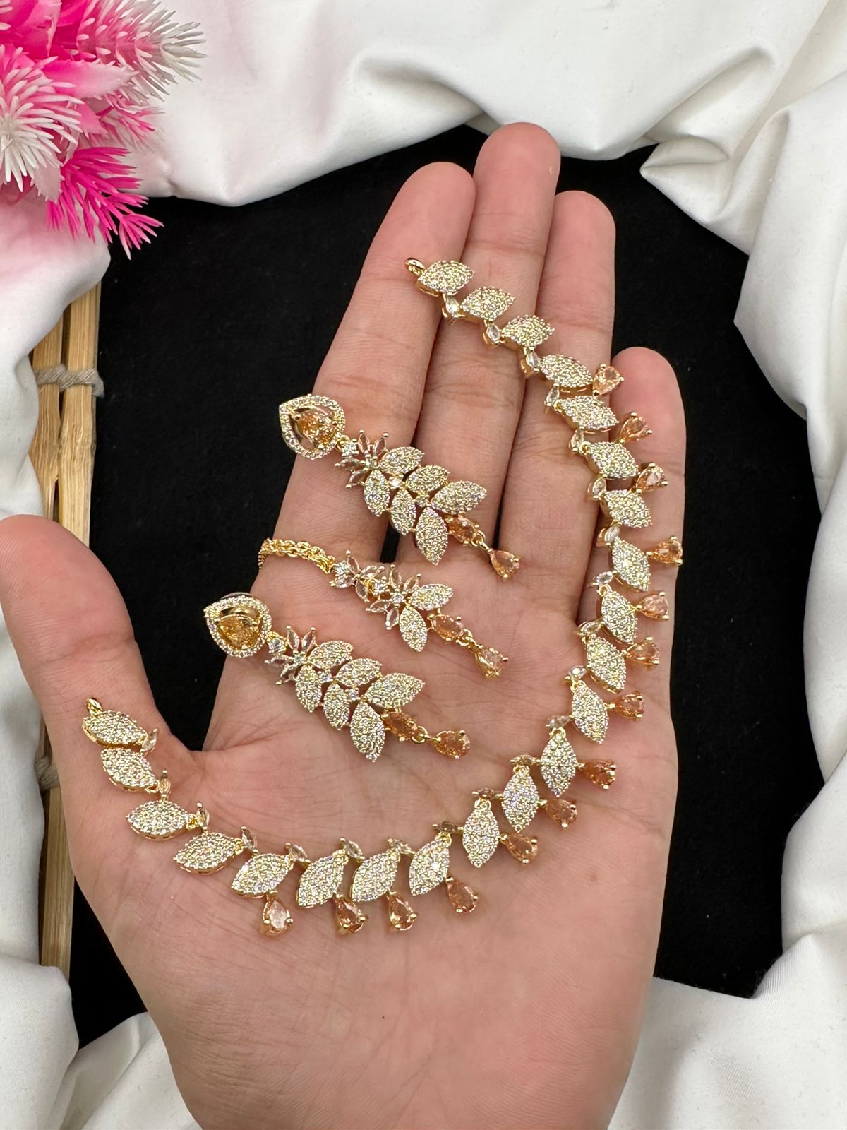 Beautiful Elegant Design Indian Zircon Necklace set.